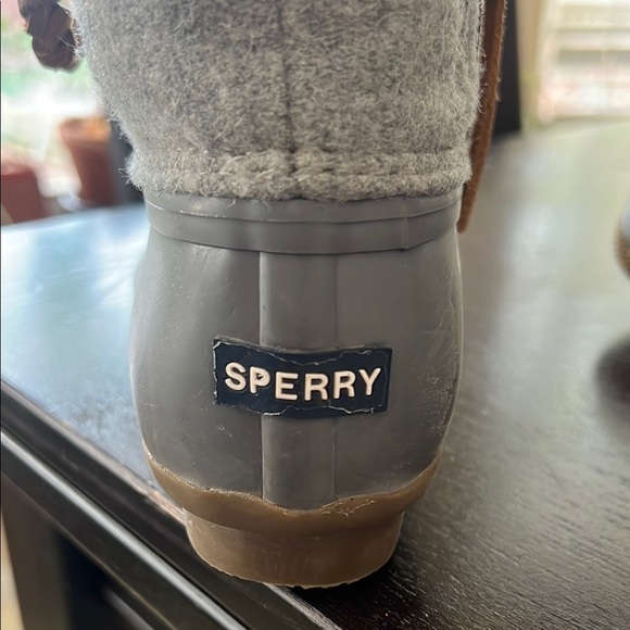 Sperry Kids Gray and Brown Lace-Up Boots - Picture 3 of 6